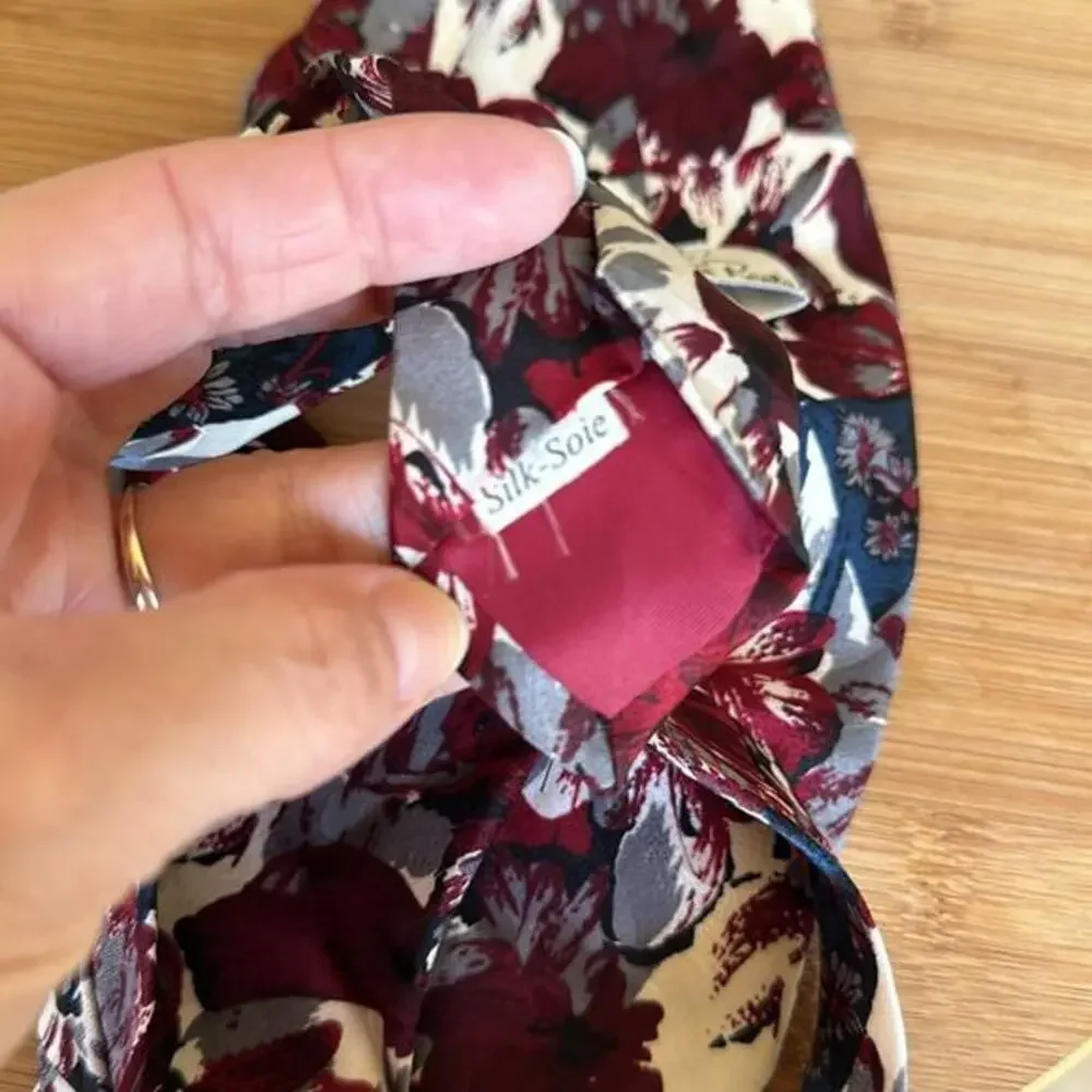 Oscar de la Renta vintage silk‎ floral neck tie